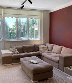 Tepebası Villa | Zeytinli villa ısıtmalı havuzlu