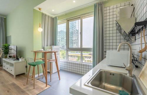 Zhengdong New Area Appartement | Zhengzhou Zhengdong New District·Convention And Exhibition Center· Locals Apartment 00164350