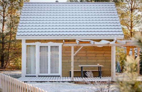 Giby Maison | Zielony domek nad Marychą w Budwieć