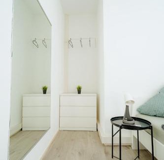 Nickenich Appartement | Zimmer frei in Nickenich bis zu 11 Gäste willkommen