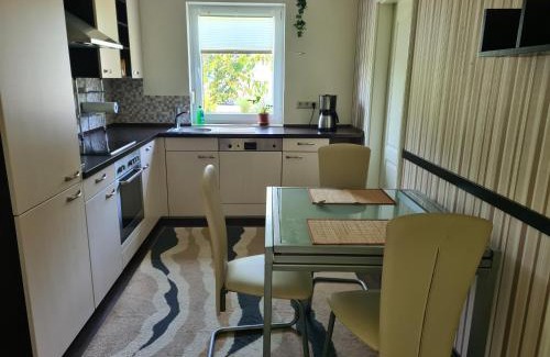 Karsdorf Maison | Zimmer in Ferienwohnung Bühler