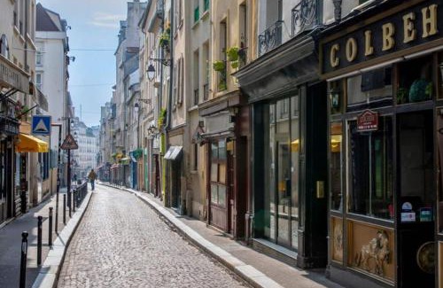 5th Arrondissement Appartement | Zoé - Design 2BR Mouffetard