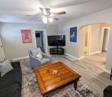 Wichita Maison | Zoobilee-on Zoo Blvd