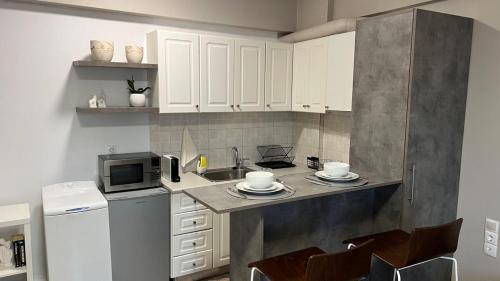 Zavlani Appartement | Zoufi's Studio in the Heart of the Old Town