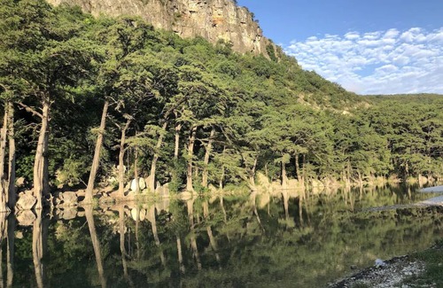 Uvalde County Cabine | Zubers - CA -L Cabin L
