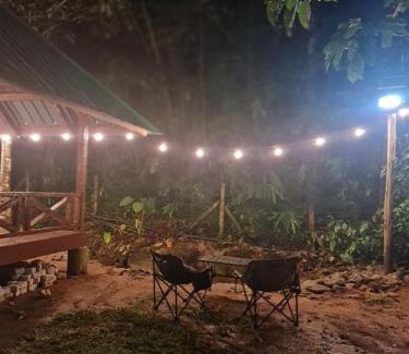 Kampuong Danglang Chalet De Ski | Zue Rra Hidden Retreat