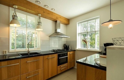 Renesse Villa | Zuidhoek 6 Luxueuse villa dans un parc de bungalows calme et sans voiture