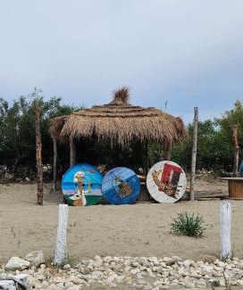 Mbrostar-Urë Autre | Zulu Beach tenda