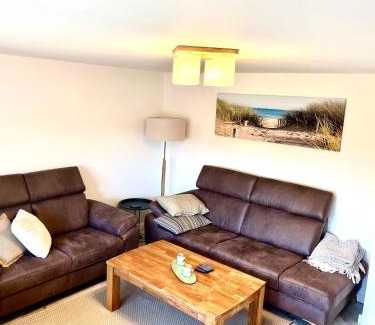 Neuendorf Heide Appartement | Zur Alten Boddenfischerei Ferienwohnung HeideZauber