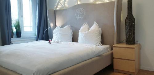 Enge Appartement | Zurich Suite - your home away from home - with washer, dryer and lots of space