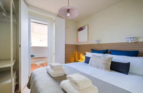 Parede Maison | Zus House Stylish Pool Stay Near Lisbon & Beach