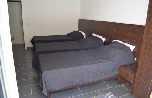 Laubenheim Maison | Zwei Raben Pension