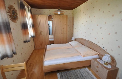 Gurk Maison | Zweibettzimmer, Dusche, WC - Gasthof-hotel "zum Kramer"