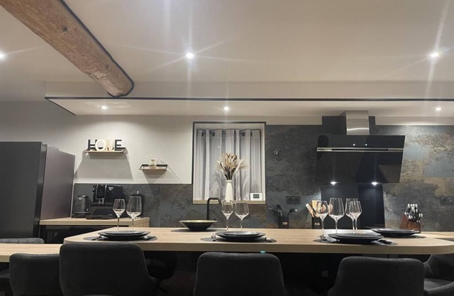 Pyrenair Location Maison 8 personnes à Bagnères de Luchon