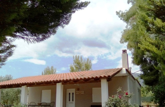 ΣΤΗΝ ΕΥΒΟΙΑ -AGRIKIA IN EVIA