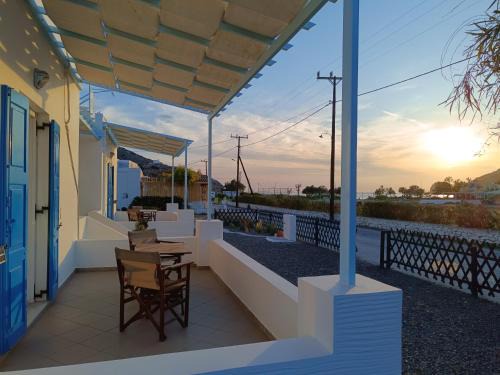 ΑΥΡΑ Ενοικιαζόμενα Δωμάτια - AVRA Rooms To Let