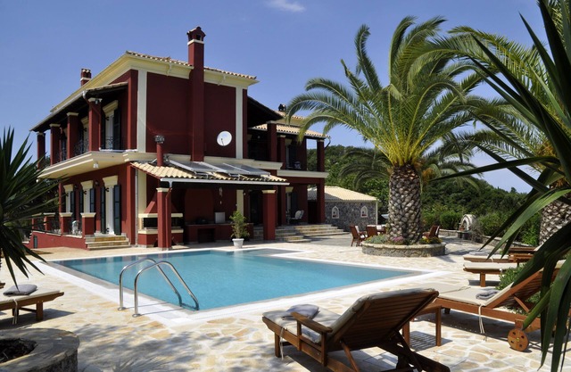 Villa Kerkyra avec piscine privée .A partir de tous. Absente zone romantique.
