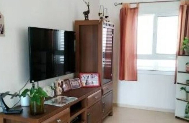רותי מארחת בקריות חצי שעה מחיפה à Kiryat Bialik