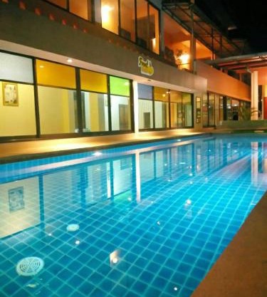 โรงแรมฟร้อนบีช frontbeach