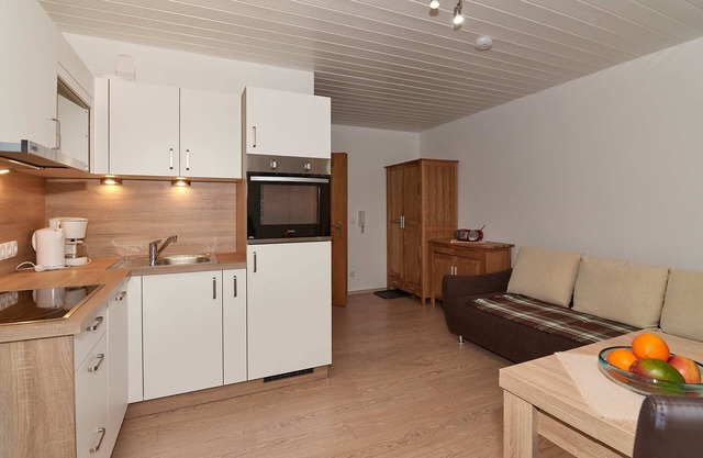 02 Ferienwohnung Sonnleiten 35 qm für max. 4 Personen, 1 Wohn-/Schlafraum, 1 Schlafzimmer, Balkon