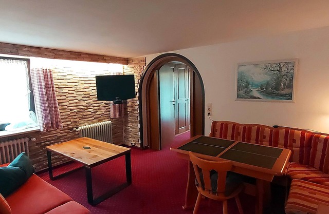 -03- 2-Raumappartement (37qm), Dusche/WC, Terrasse, Kochgelegenheit, Behindertengerecht, separater Eingang