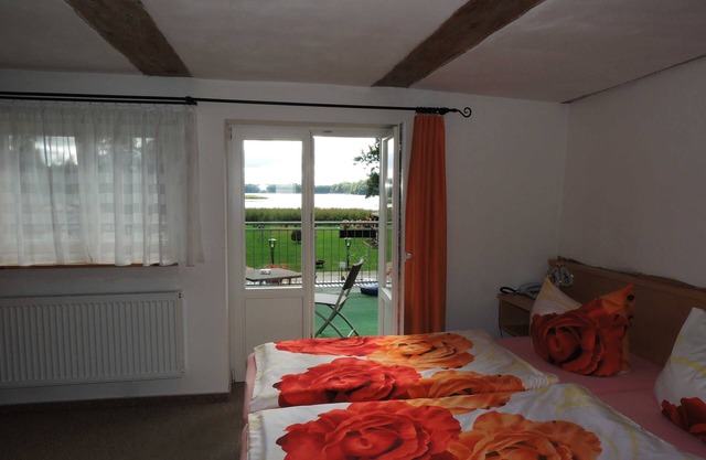 06 chambre double avec terrasse et vue sur le Dobbertiner See - Insel-Hotel Dobbertin