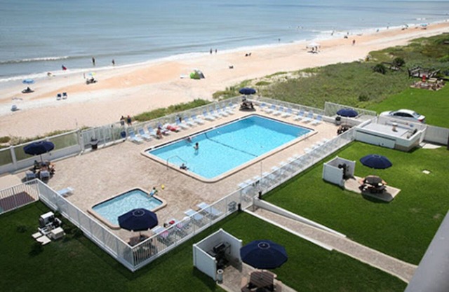 Condo 1/1 sur la PLAGE! Semaine 17