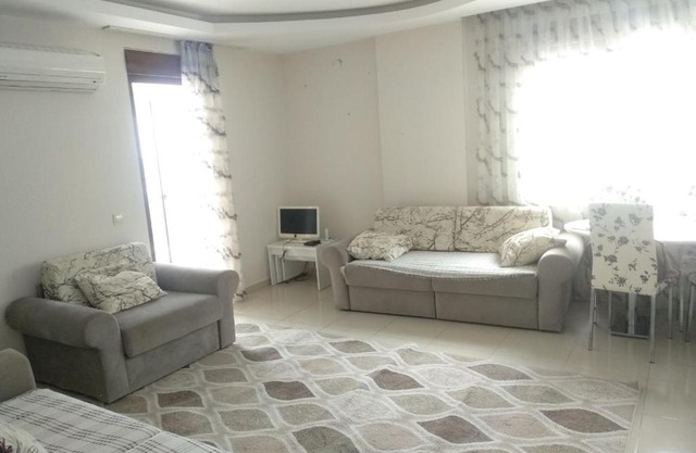 1+1 flat, 250m far from the beach