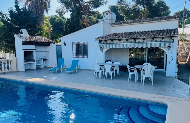 1,5 km de la plage de L'Ampolla et ville | Confortable | 3 chambres doubles |