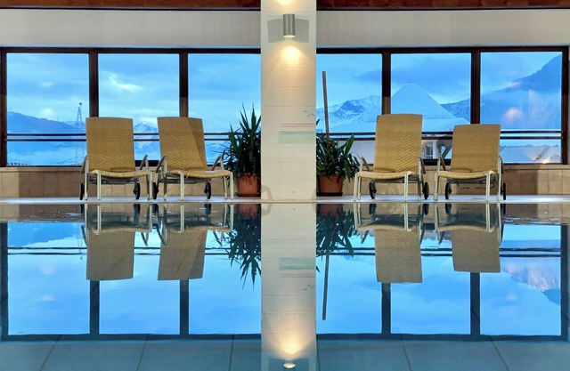 1-Bedroom Apartment in aparthotel with indoor Pool