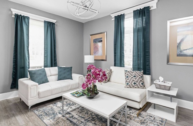 Chic Retreat, 1 Bdrm Apt in New Castle