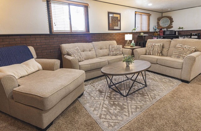 1 bed 1 bath | Quiet neighborhood