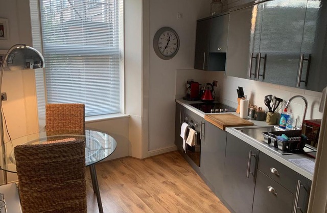 1 bed central apartment, Hawick