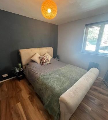 1 Bed Flat - Walton-on-Thames
