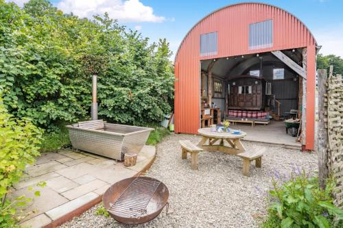 1 Bed in Dihewyd oc-m32354