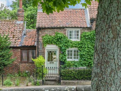 1 Bed in Normanby 79105