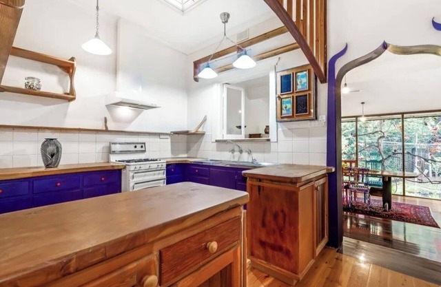 1 bed room House between Unley & Norwood. Leafy, private, clean. Sleeps 6