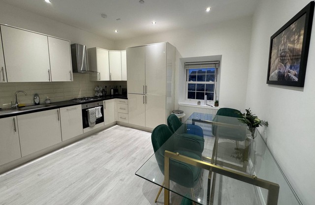 1 bedroom Apartment in Walton