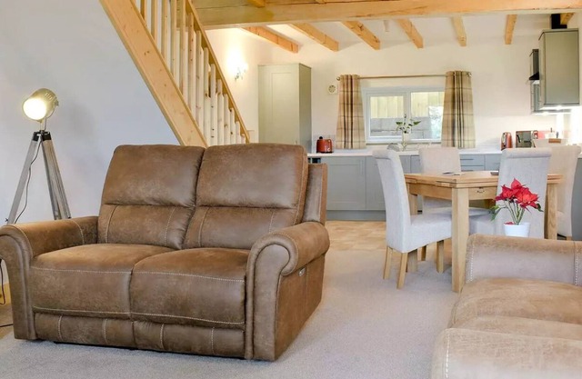 1 bedroom accommodation in Wrexham, near Llangollen