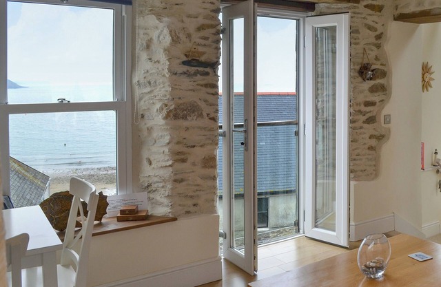 1 bedroom accommodation in Gorran Haven