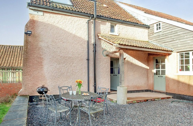 1 bedroom accommodation in Lympstone