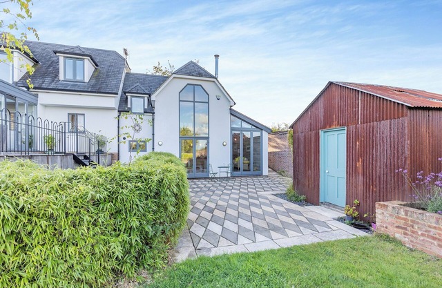 Hallmark Annexe is ideally situated for exploring the stunning countryside and nearby attractions.