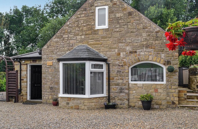 1 bedroom accommodation in Lonbyres, near Greenhead