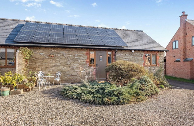 A lovely stable conversion in Lugg Bridge, ideal for romantic break away for two.