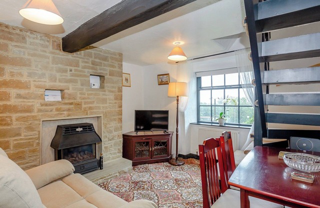 A cosy cottage set in the heart of Haworth, with all attractions right on the doorstep.