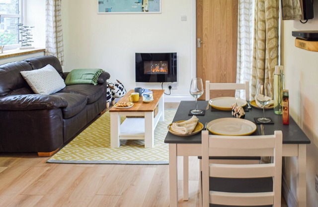 1 bedroom accommodation in Helston, near Helston and the Lizard Peninsula