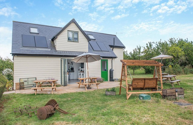 1 bedroom accommodation in Ongar