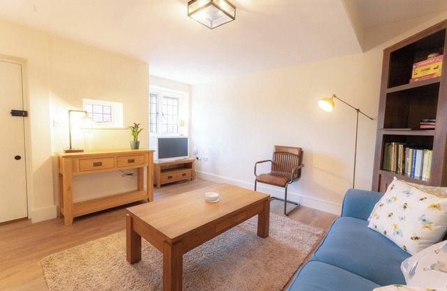 The Annexe is a spacious, single-storey, one-bedroom cottage with private parking.