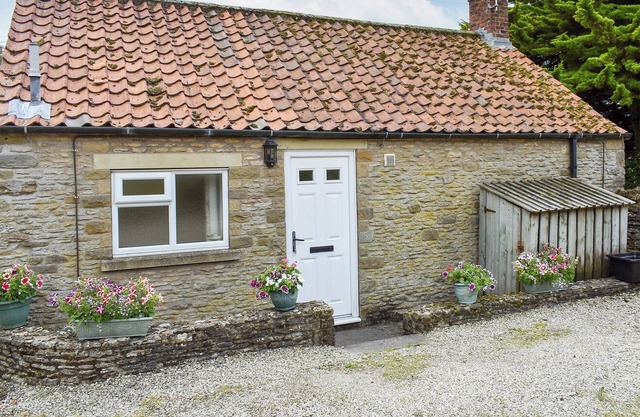 Blacksmiths Cottage is an ideal base for walking, touring and relaxing anytime of the year.