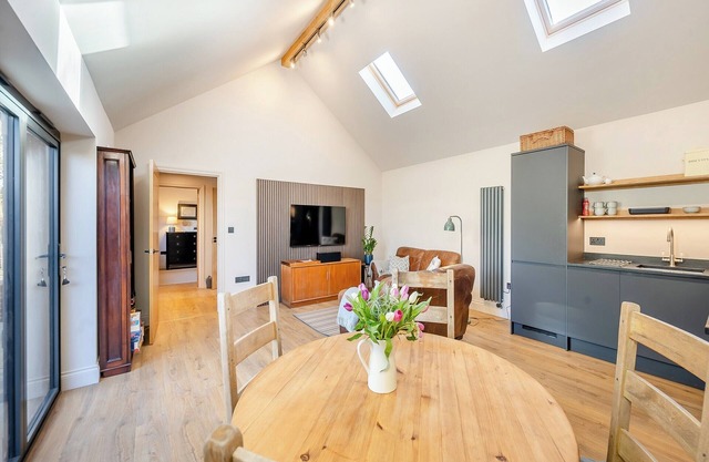 Maple Barn is a lovely converted barn with beautiful views in a very quiet location.
